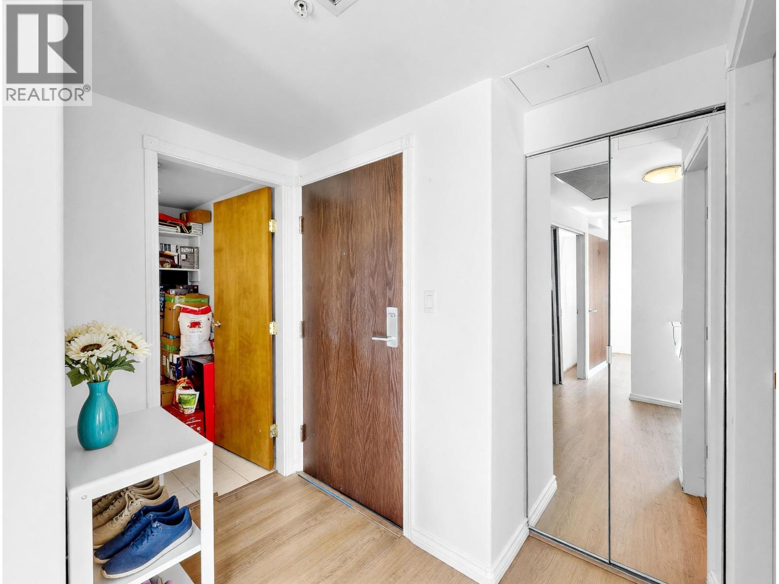 3803 1111 W Pender Street, Vancouver, British Columbia  V6E 2P4 - Photo 2 - R3175769