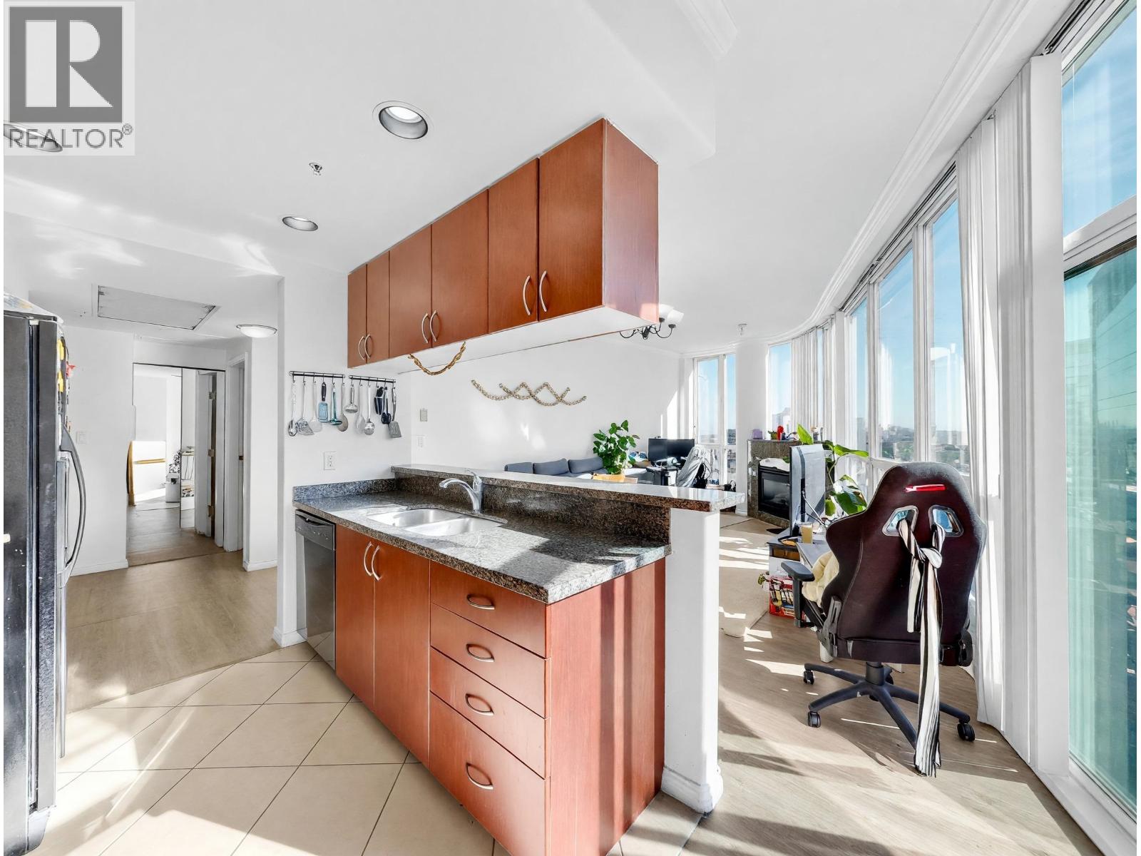 3803 1111 W Pender Street, Vancouver, British Columbia  V6E 2P4 - Photo 9 - R3175769