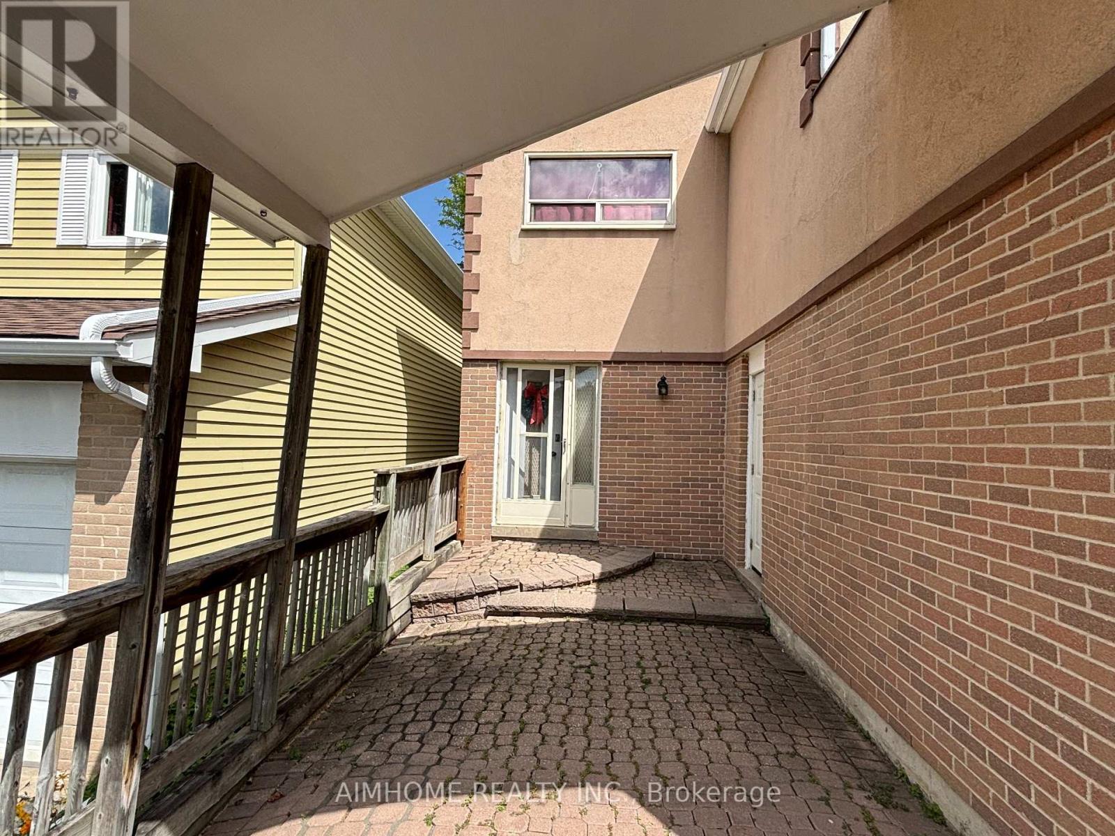29 Snowshoe Crescent, Markham, Ontario  L3T 4M7 - Photo 6 - N14083332