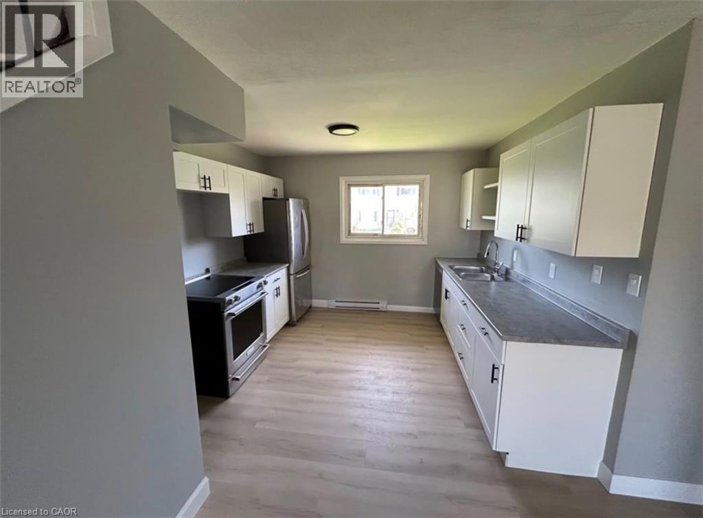 144 Jansen Avenue Unit# 8, Kitchener, Ontario  N2A 2L7 - Photo 5 - 40869194