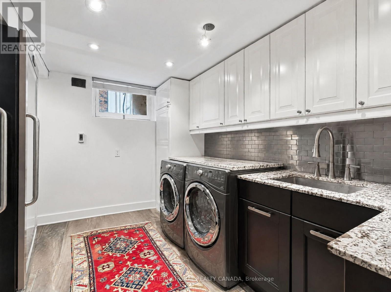 91 Braemore Gardens, Toronto, Ontario  M6G 2C7 - Photo 22 - C13851128
