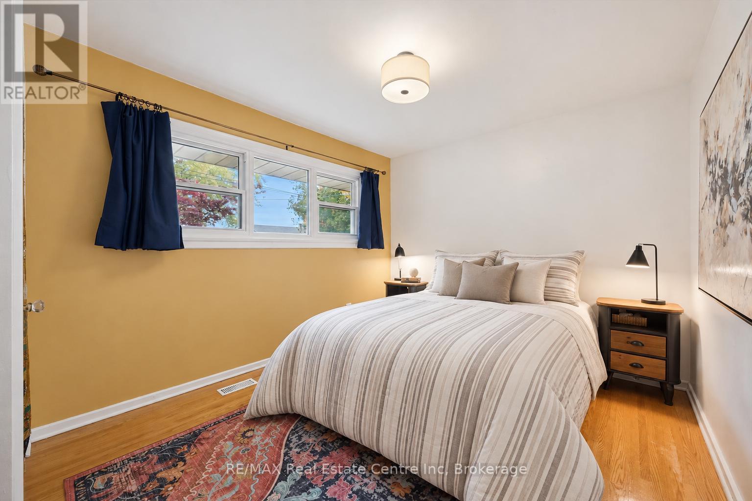 1 Cadillac Drive, Guelph (St. George's), Ontario  N1E 2B4 - Photo 14 - X14083268