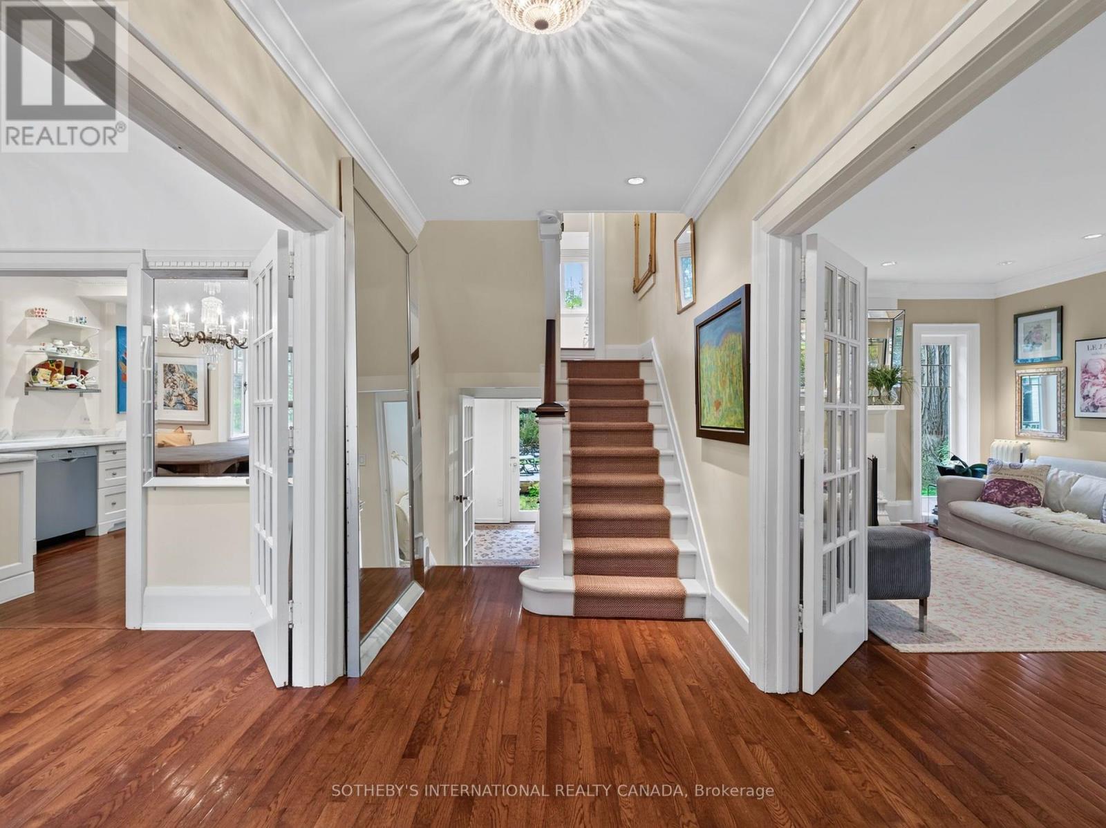 91 Braemore Gardens, Toronto, Ontario  M6G 2C7 - Photo 16 - C13851128