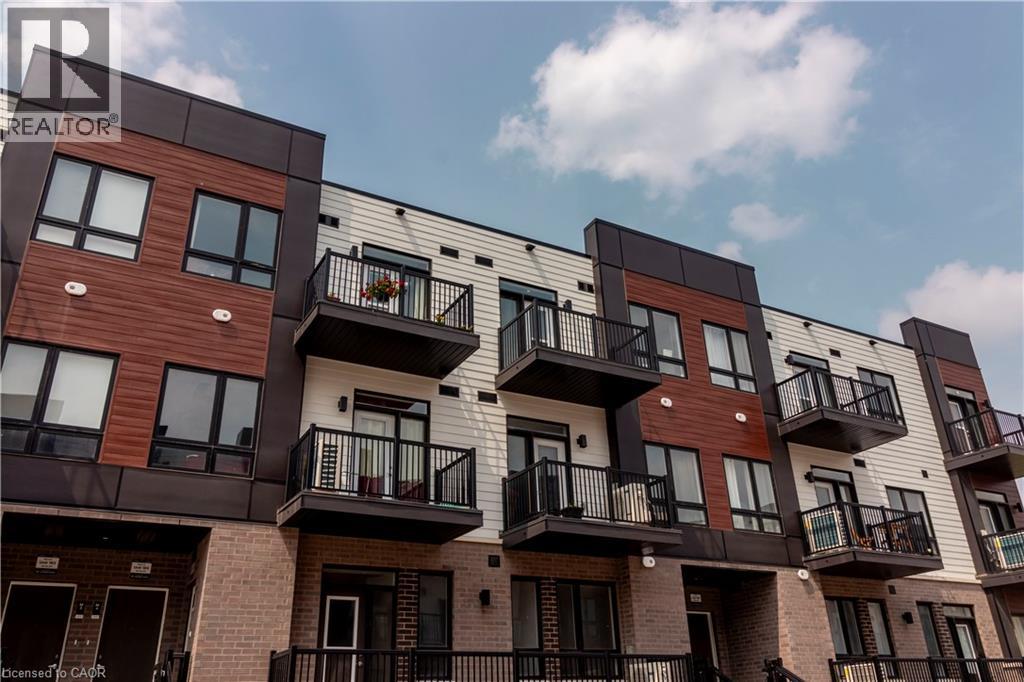 40 Palace Street Unit# M11, Kitchener, Ontario  N2E 0J3 - Photo 1 - 40869102