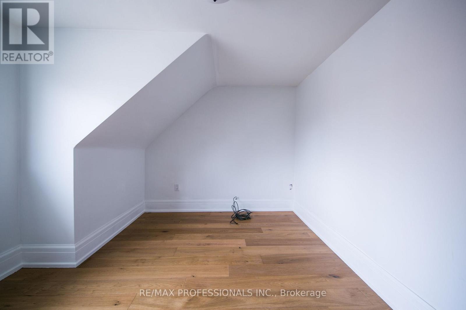 124 Close Avenue, Toronto, Ontario  M6K 2V5 - Photo 26 - W14029340