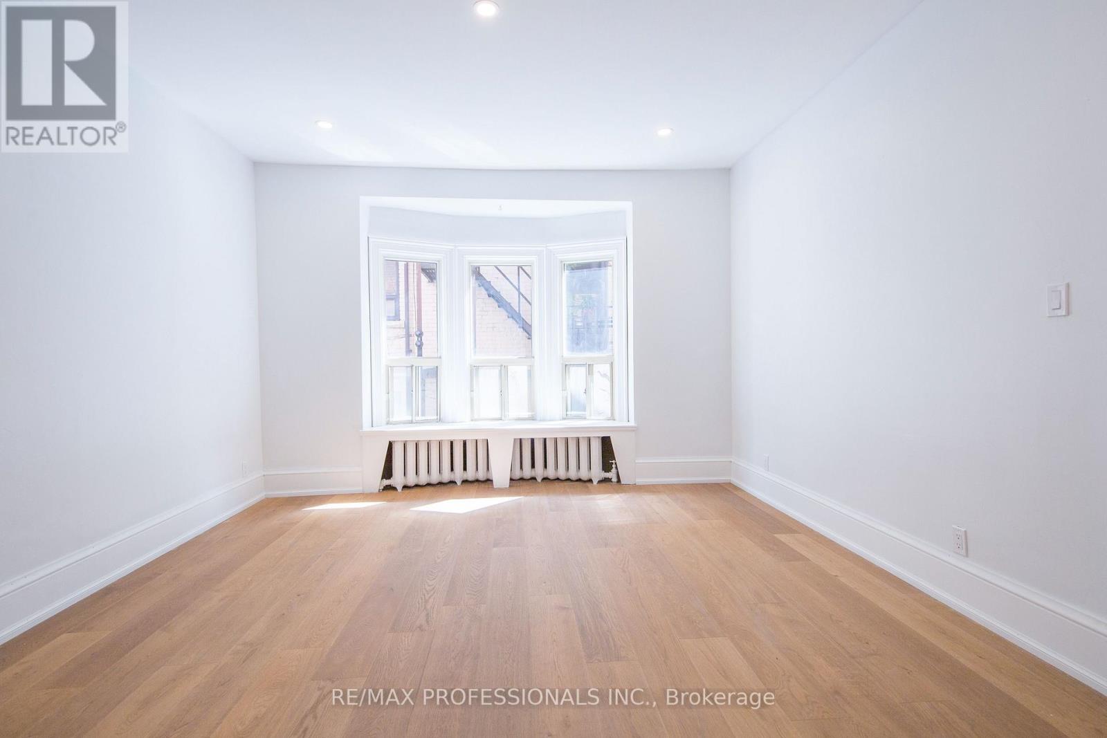 124 Close Avenue, Toronto, Ontario  M6K 2V5 - Photo 36 - W14029340
