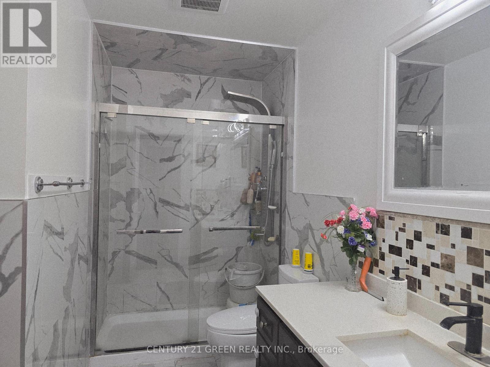 18 Curtis Drive, Brampton, Ontario  L6Y 2J4 - Photo 13 - W13882794