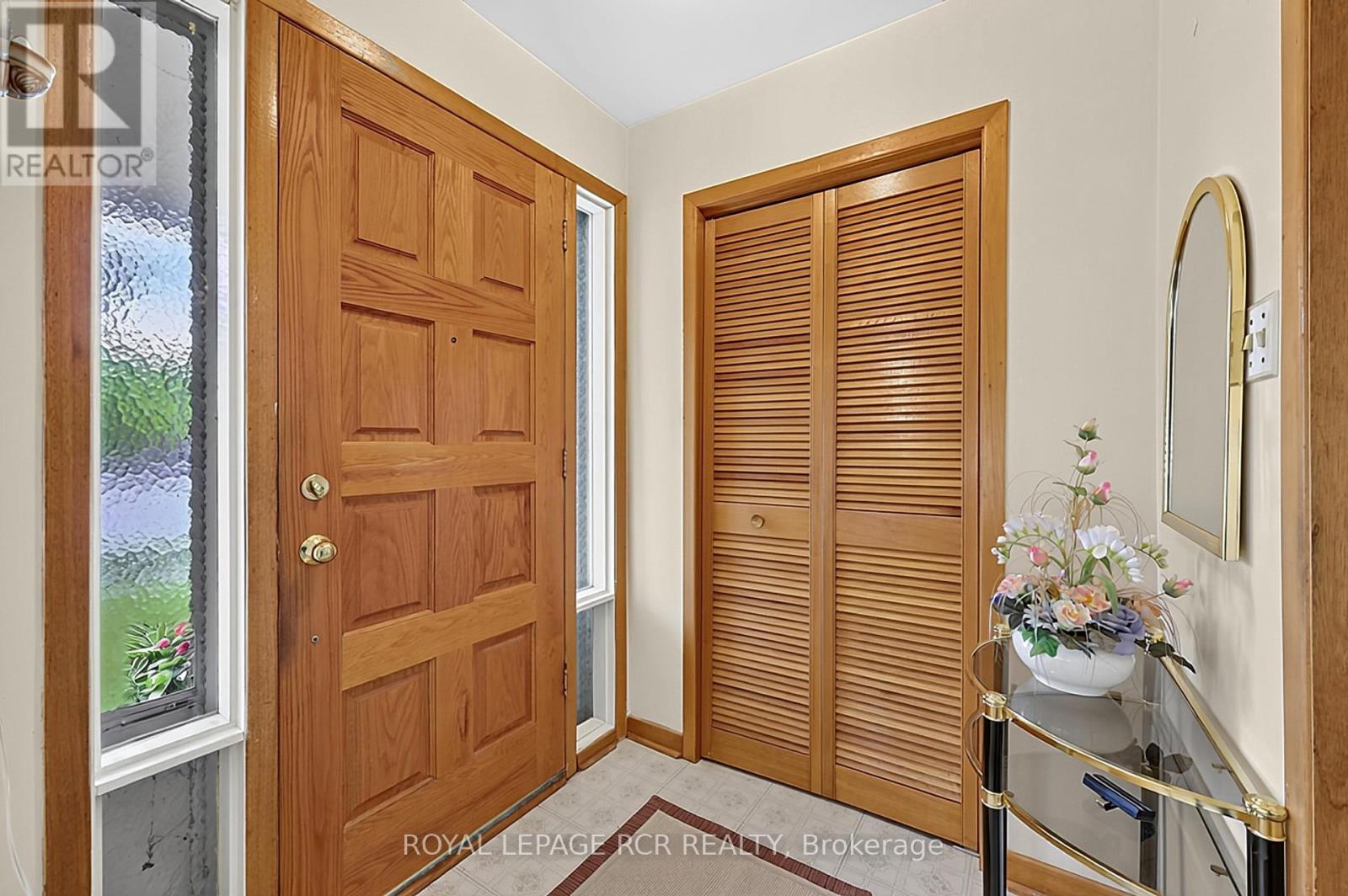 32 Bartel Drive, Toronto, Ontario M3N 1C9 - Photo 3 - W14083314
