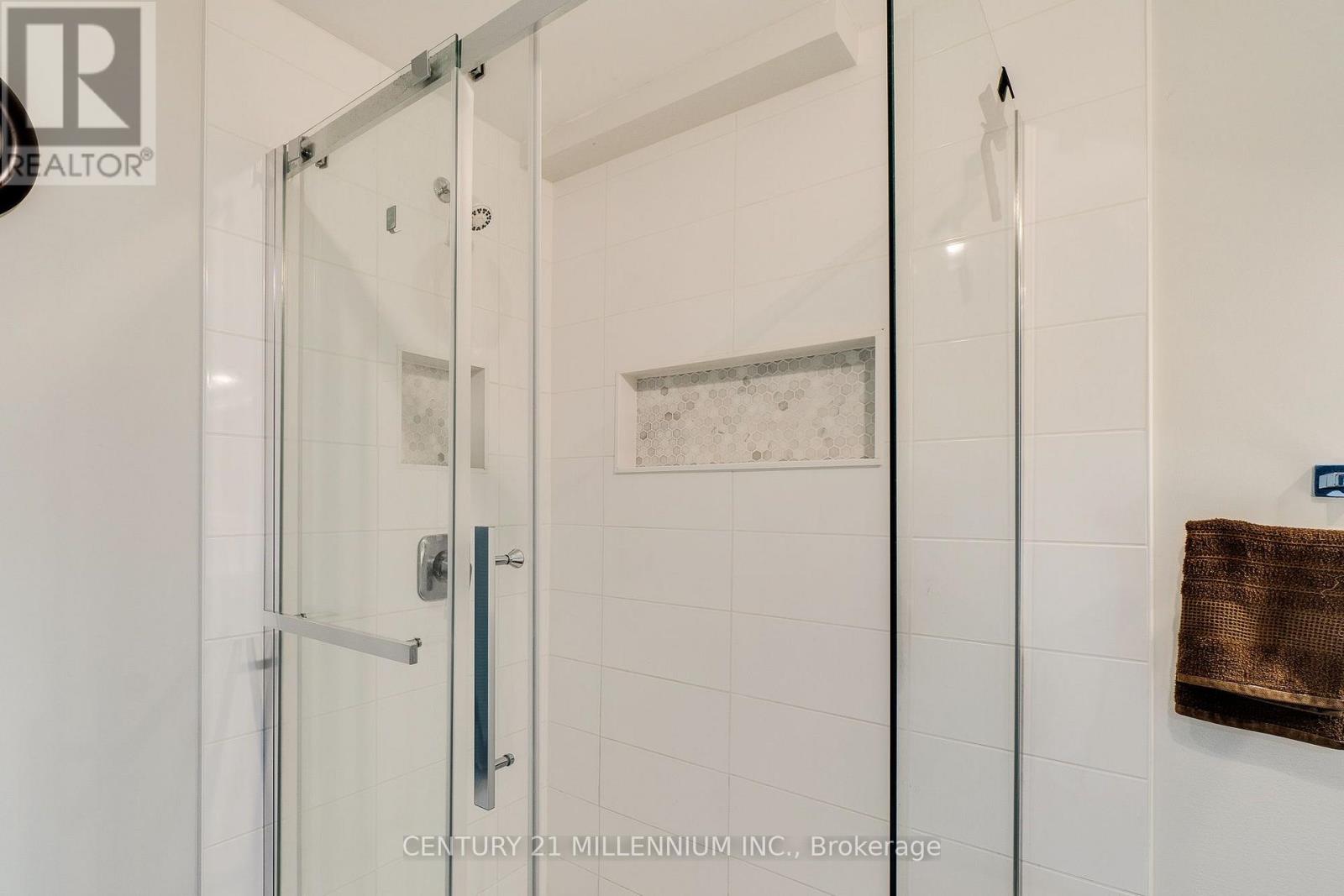 3537 Autumnleaf Crescent, Mississauga, Ontario L5L 1K6 - Photo 36 - W14083362