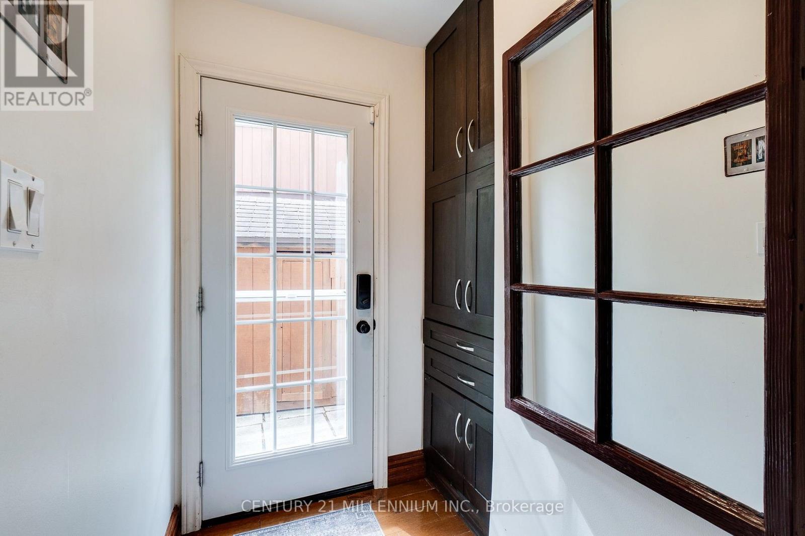 3537 Autumnleaf Crescent, Mississauga, Ontario L5L 1K6 - Photo 7 - W14083362