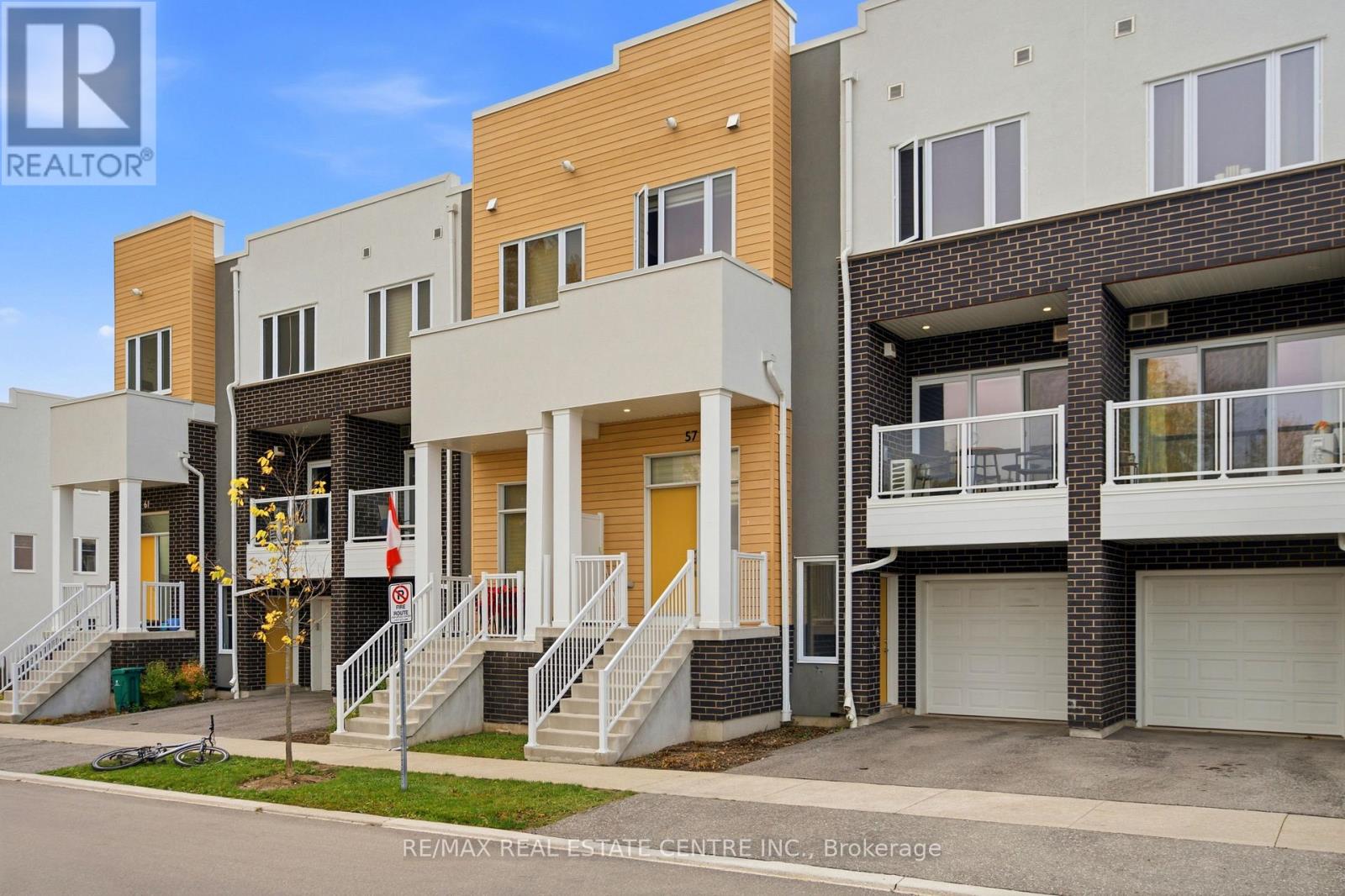 57 PROGRESS CRESCENT, Kitchener, Ontario
