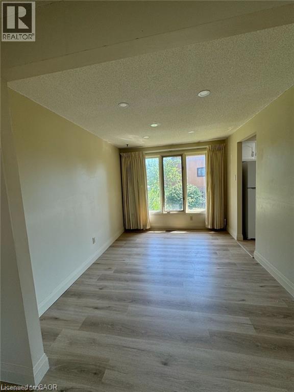 14 Briar Knoll Place, Kitchener, Ontario  N2E 2B9 - Photo 17 - 40871707