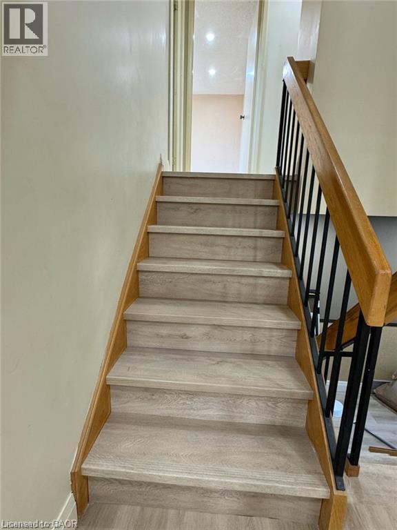 14 Briar Knoll Place, Kitchener, Ontario  N2E 2B9 - Photo 9 - 40871707