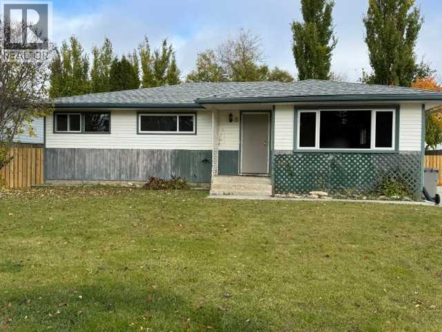 8 McLeod Drive, Whitecourt, Alberta