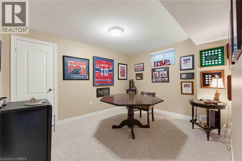 70 Carmichael Crescent, Brantford, Ontario  N3R 8A9 - Photo 27 - 40871441