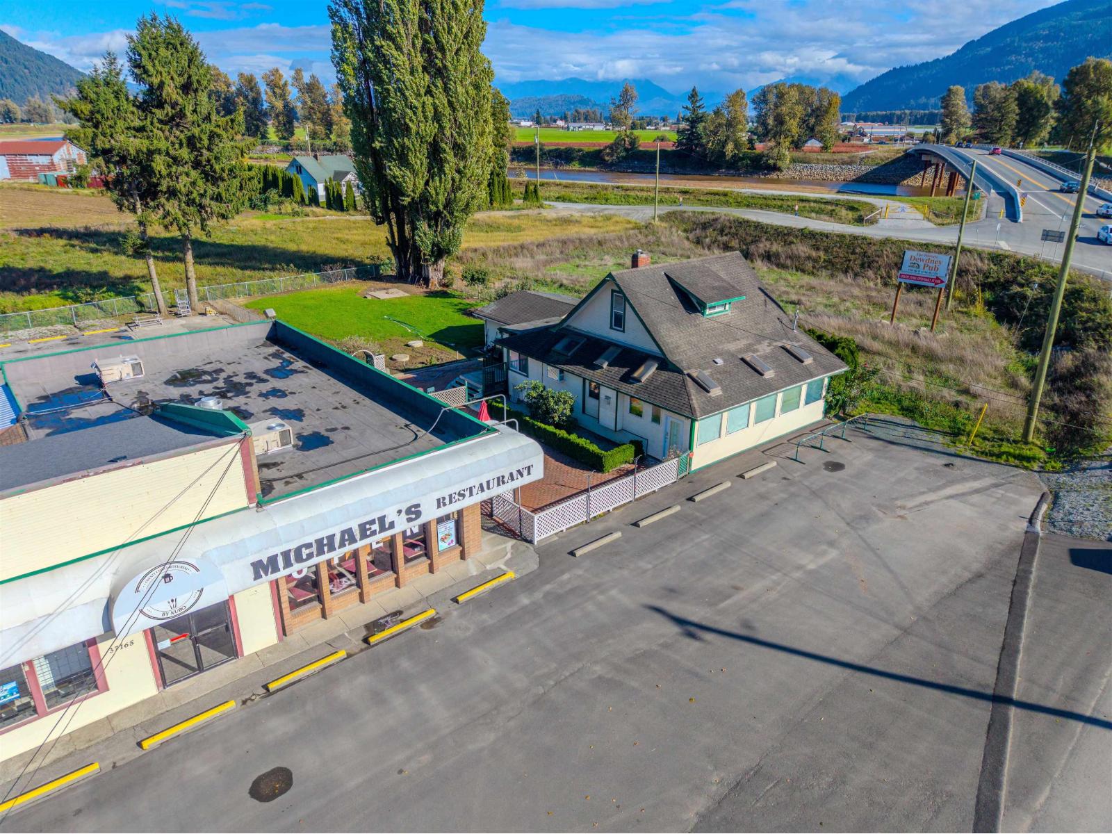 37165-37192 Lougheed Highway, Mission, British Columbia  V0M 1G0 - Photo 2 - C8082830