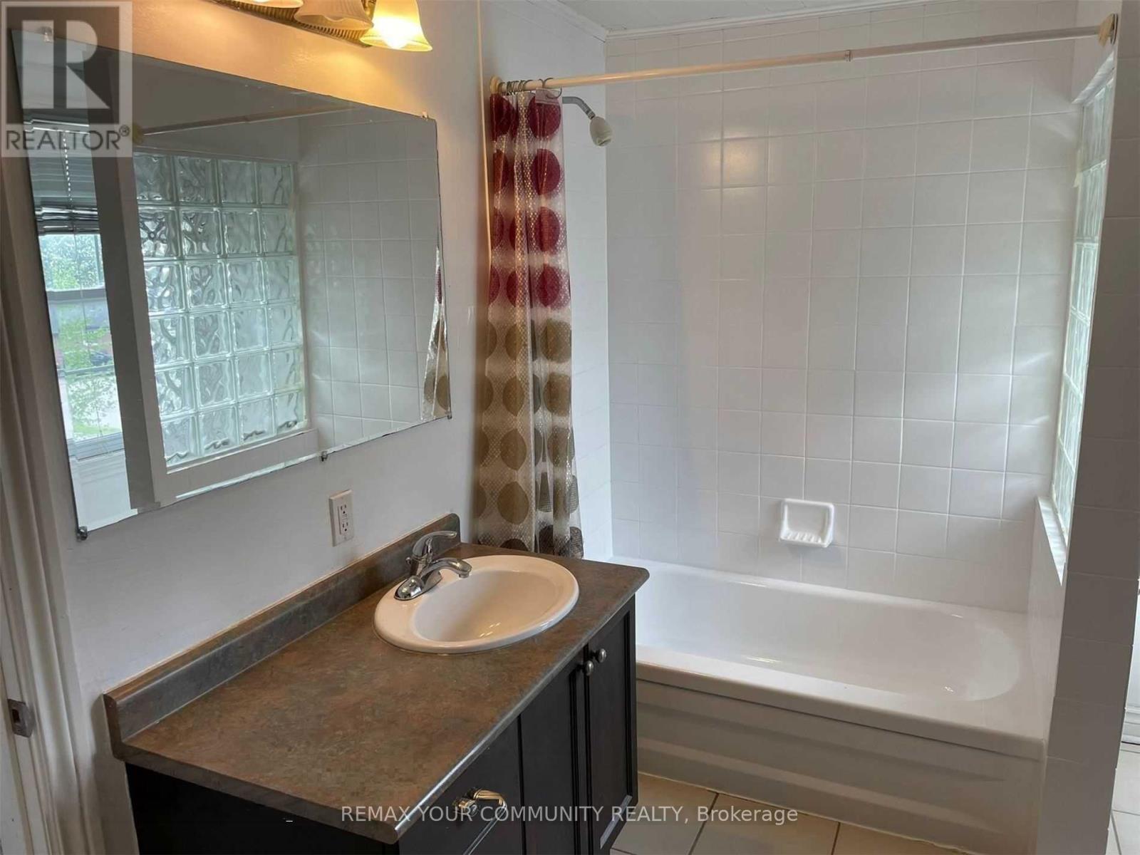 66 Prospect Street, Newmarket, Ontario  L3Y 3S9 - Photo 25 - N13882840