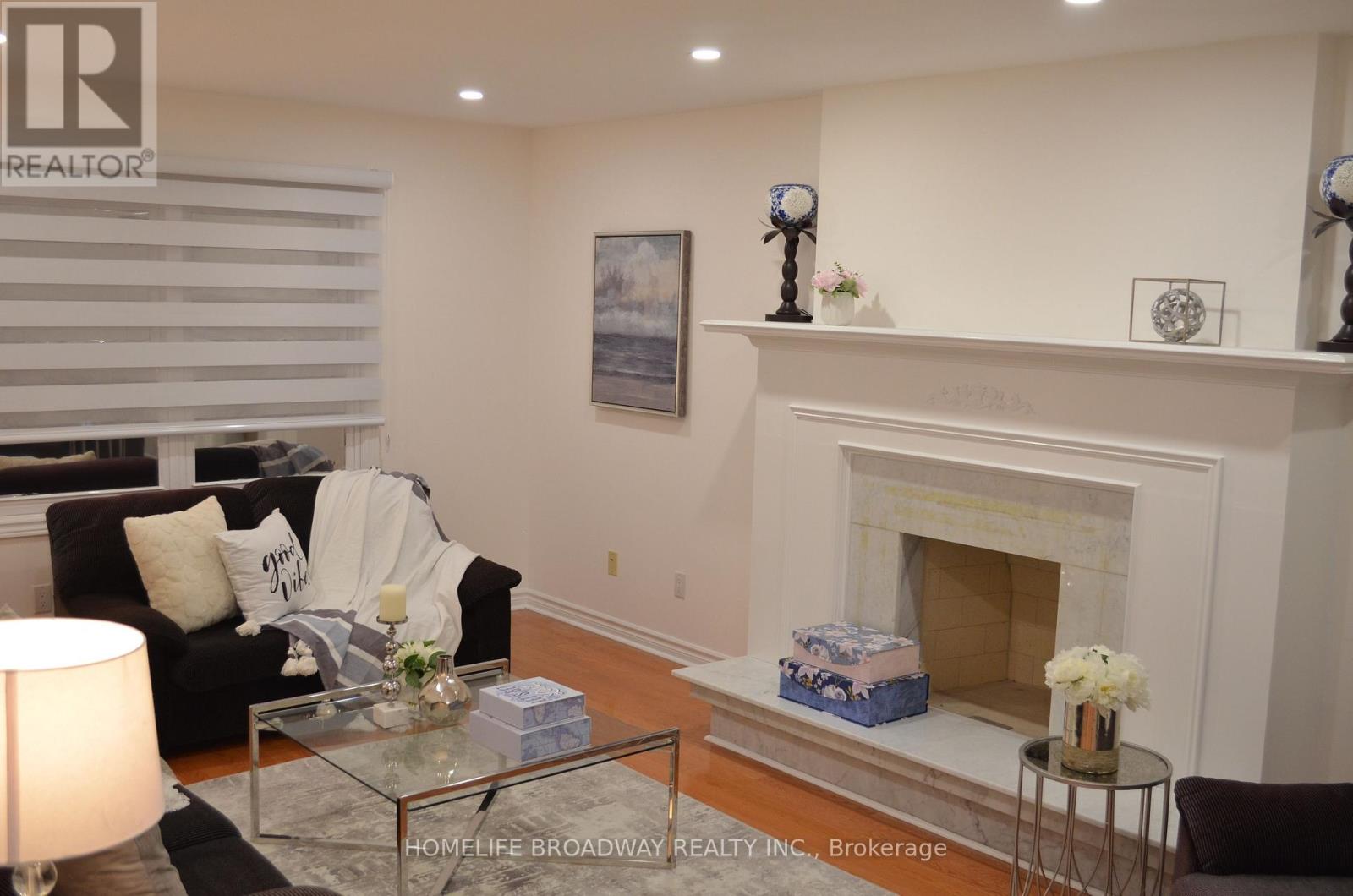7 King's Cross Avenue, Richmond Hill, Ontario  L4B 2M4 - Photo 7 - N14080746