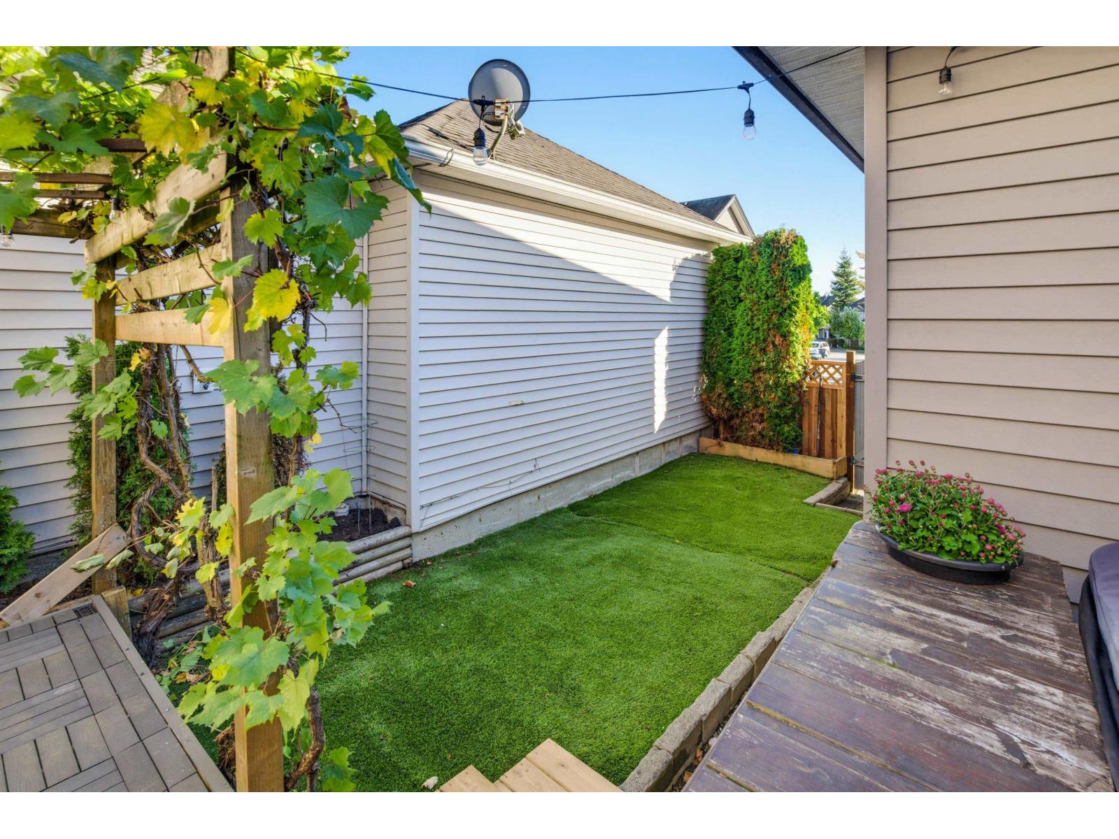 16458 60 Avenue, Surrey, British Columbia  V3S 1S6 - Photo 39 - R3174678