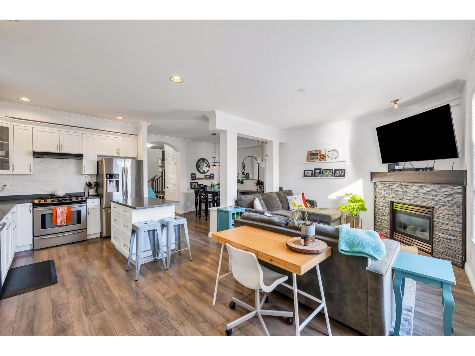 16458 60 Avenue, Surrey, British Columbia  V3S 1S6 - Photo 4 - R3174678