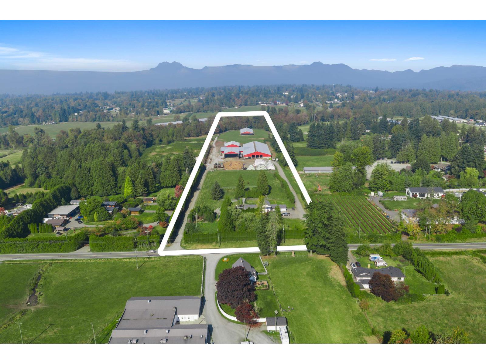 28677 58 Avenue, Abbotsford, British Columbia  V4X 2E8 - Photo 1 - R3174853