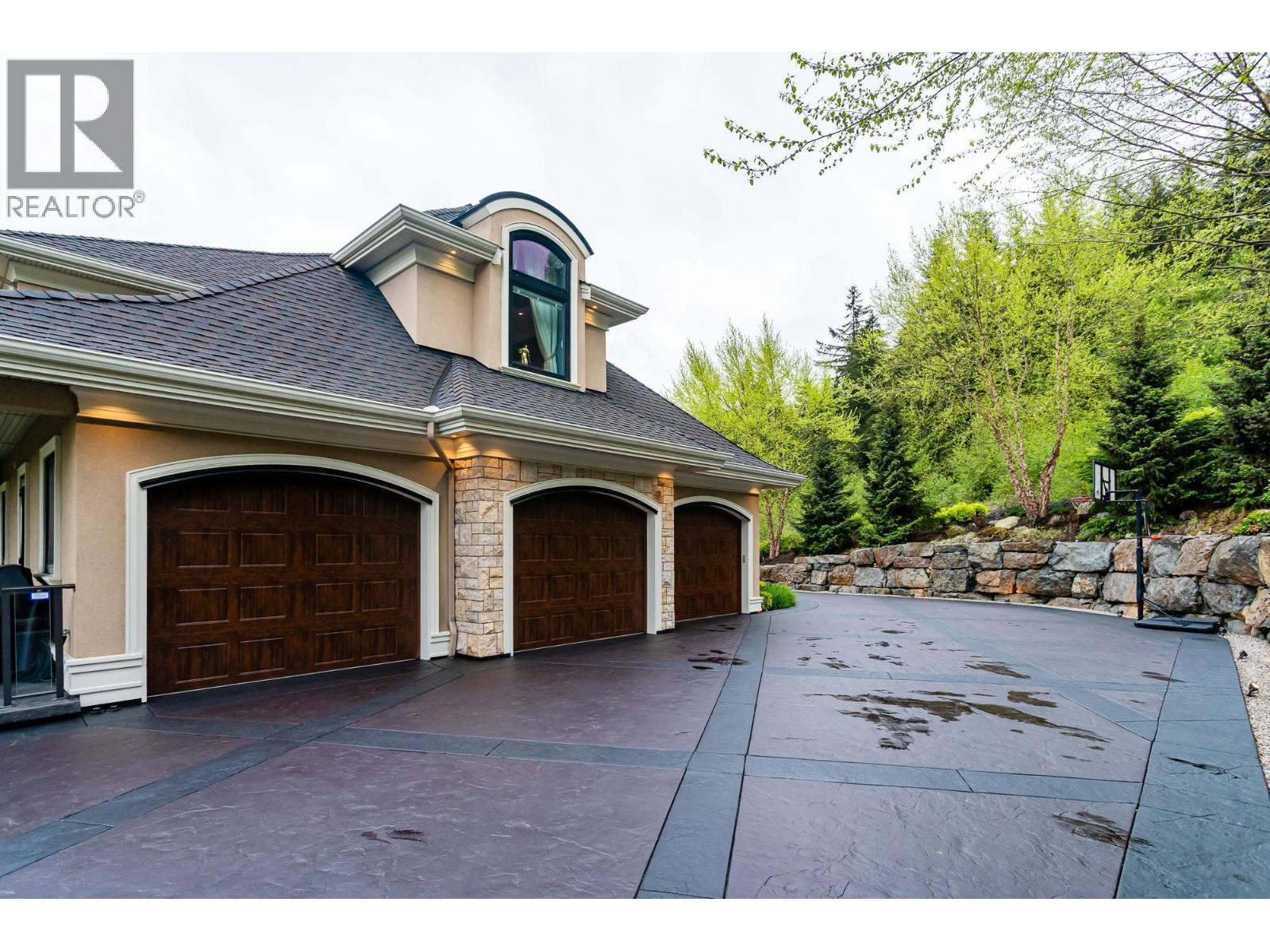 2057 Ridge Mountain Drive, Anmore, British Columbia  V3H 0G7 - Photo 34 - R3175653