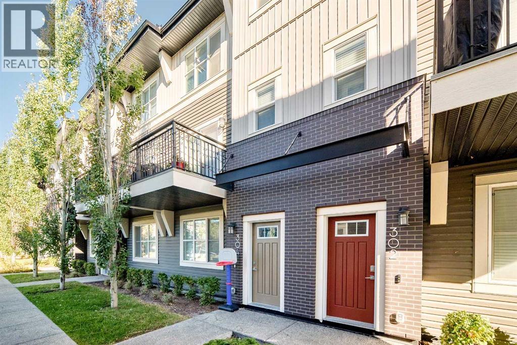 304, 72 Cornerstone Manor NE