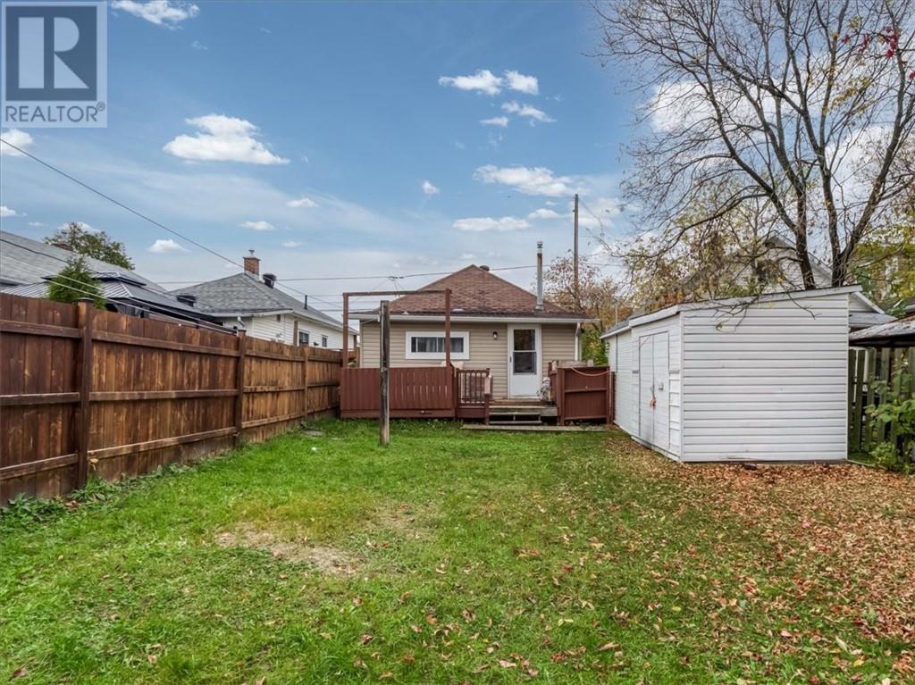 369 Montague Avenue, Sudbury, Ontario  P3C 4G4 - Photo 3 - 2130955
