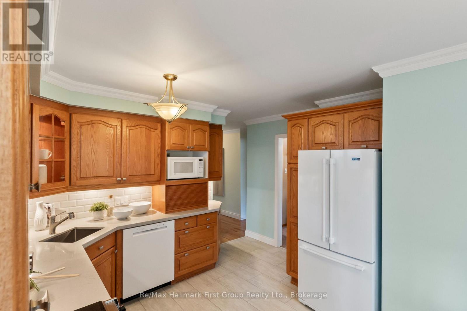 8 Calais Street, Whitby, Ontario  L1N 5M1 - Photo 24 - E14083510