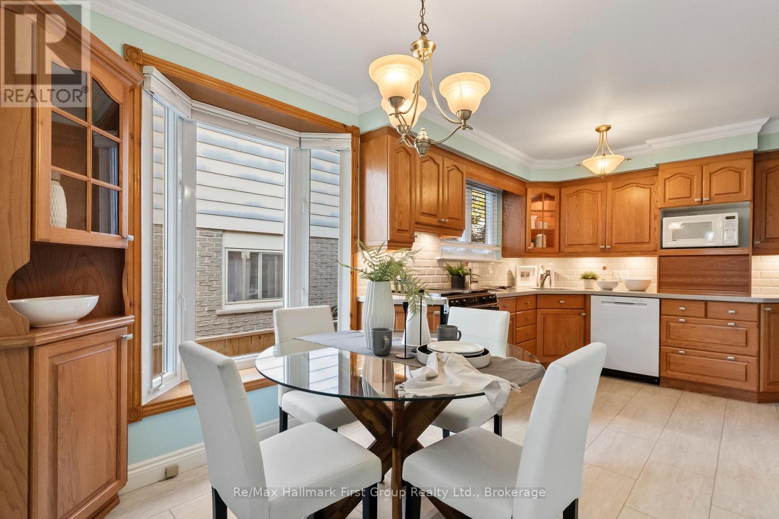 8 Calais Street, Whitby, Ontario  L1N 5M1 - Photo 27 - E14083510