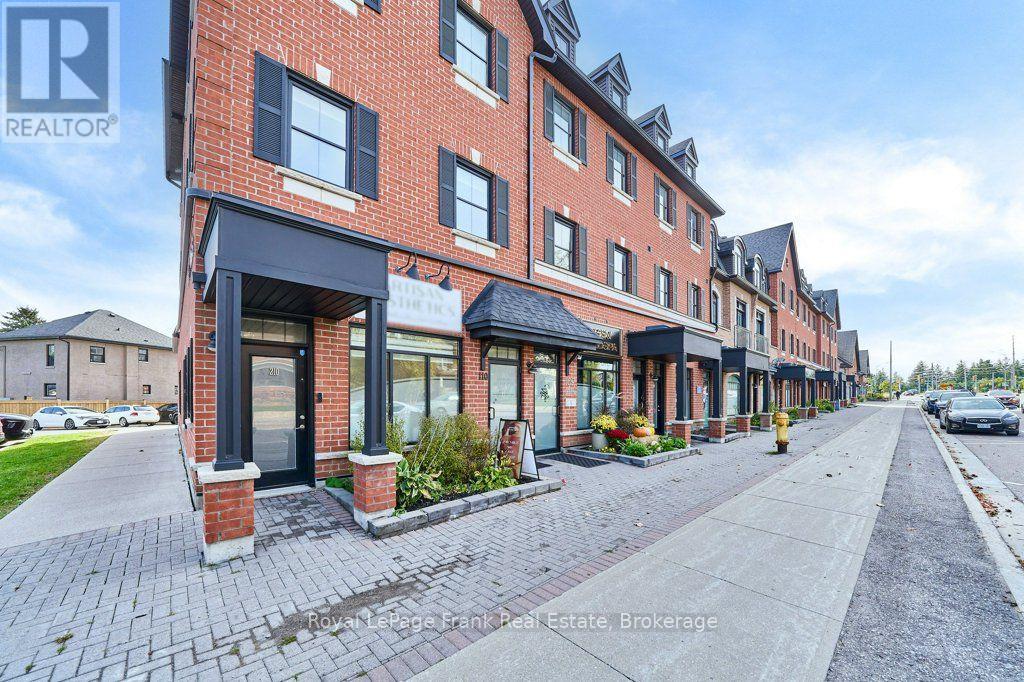 110 - 17 Baldwin Street N, Whitby, Ontario  L1M 0K8 - Photo 2 - E14083646