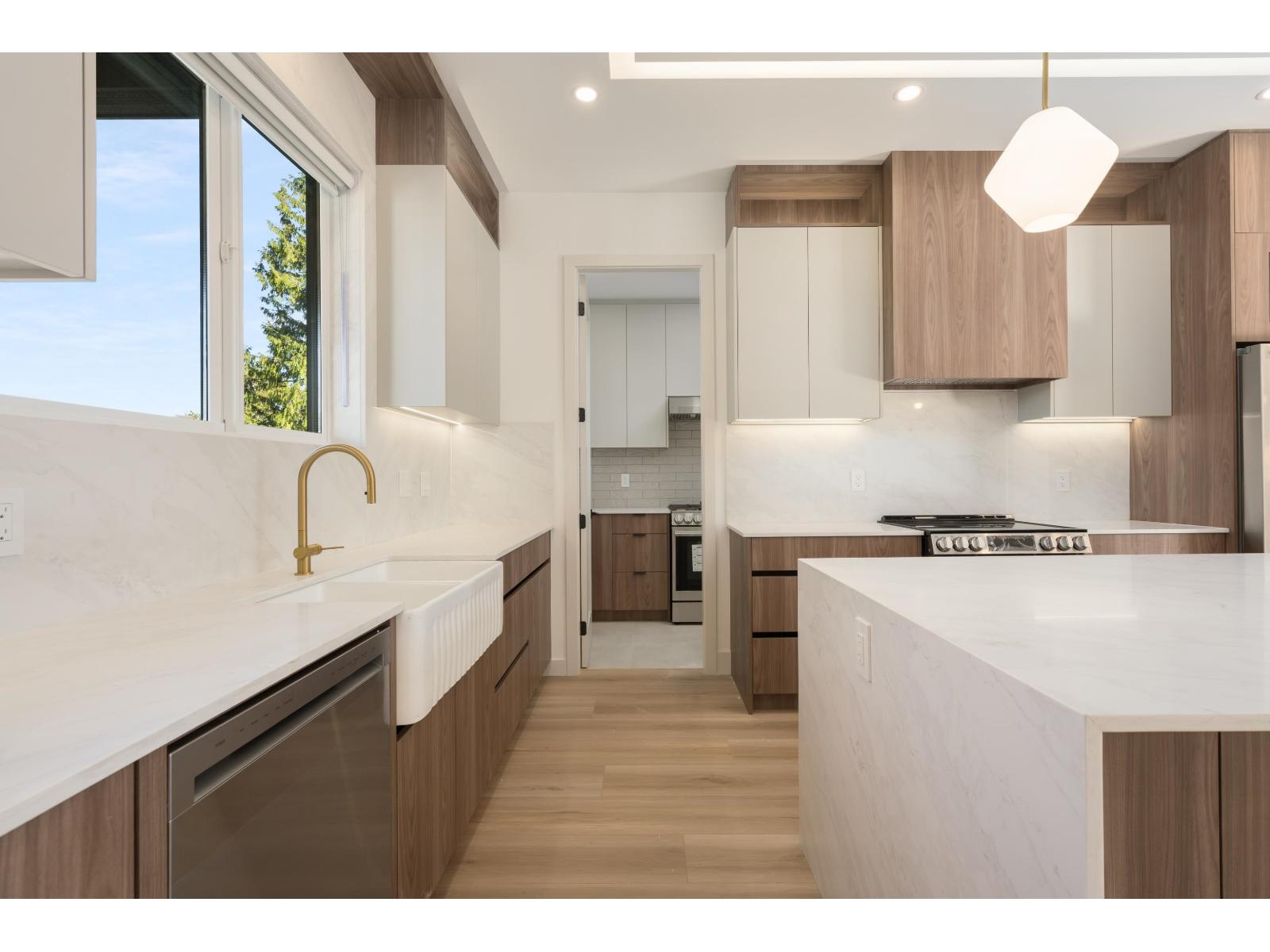 102 14753 111a Avenue, Surrey, British Columbia  V3R 2E2 - Photo 10 - R3175817