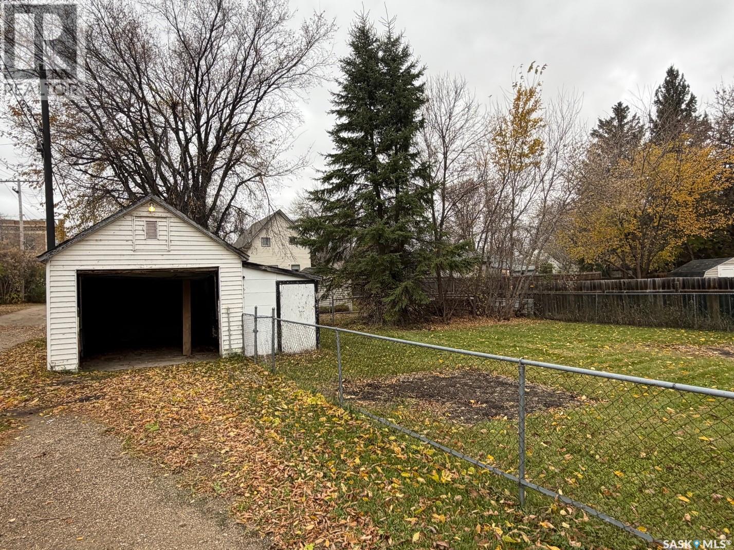 182 Fourth Avenue N, Yorkton, Saskatchewan  S3N 1A8 - Photo 16 - SK051214