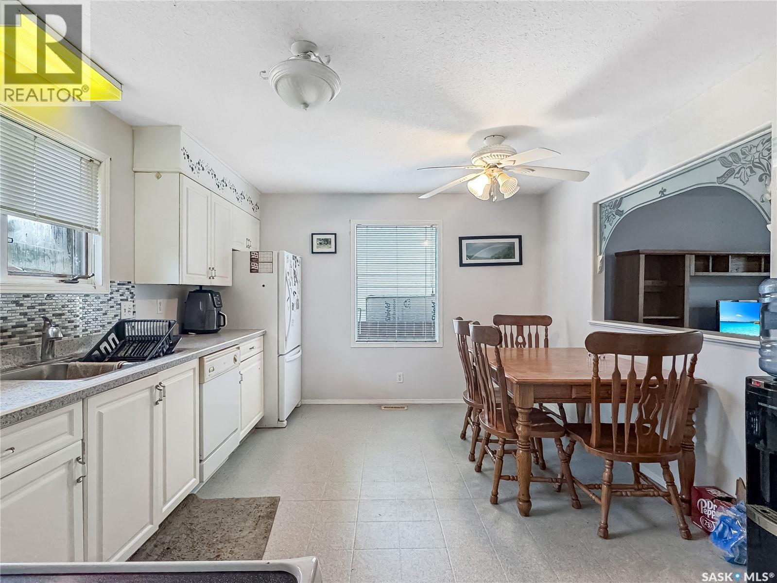 117 Hudek Avenue W, Hafford, Saskatchewan  S0J 1A0 - Photo 4 - SK051170