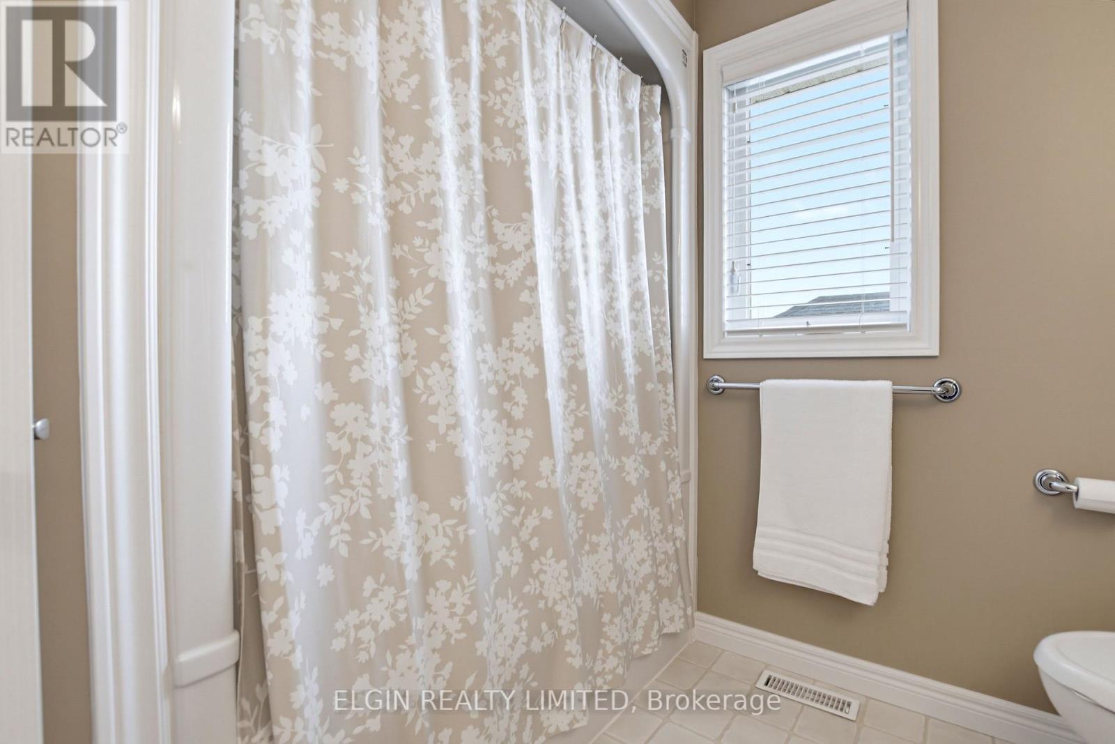15 Oriole Lane, St. Thomas, Ontario N5R 6K8 - Photo 27 - X14083442