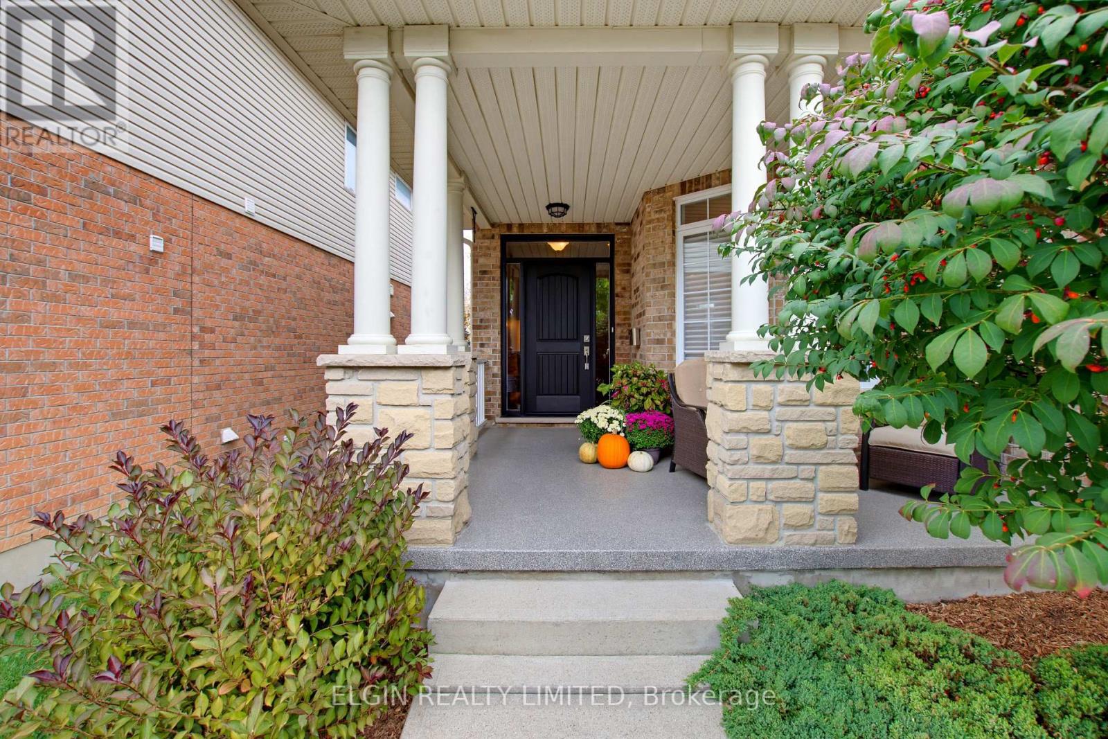 15 Oriole Lane, St. Thomas, Ontario N5R 6K8 - Photo 3 - X14083442
