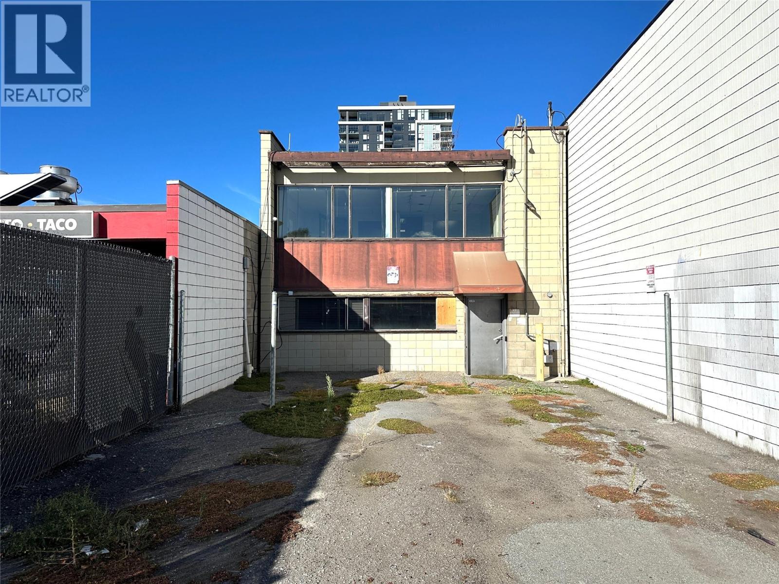 455 & 477 Leon Avenue, Kelowna, British Columbia  V1Y 6J4 - Photo 43 - 10403353