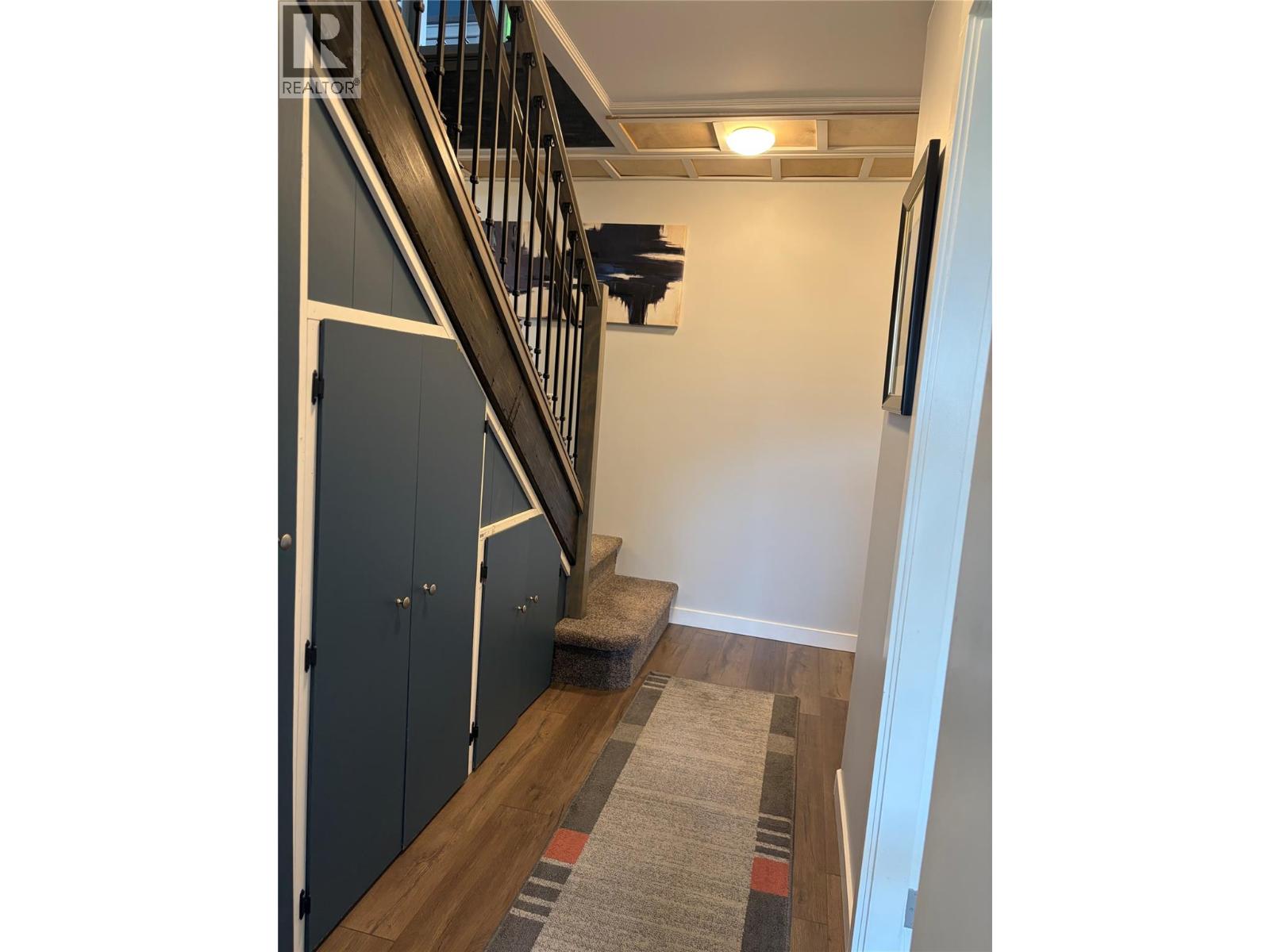 265 8th Avenue, Montrose, British Columbia  V0G 1P0 - Photo 19 - 10403421