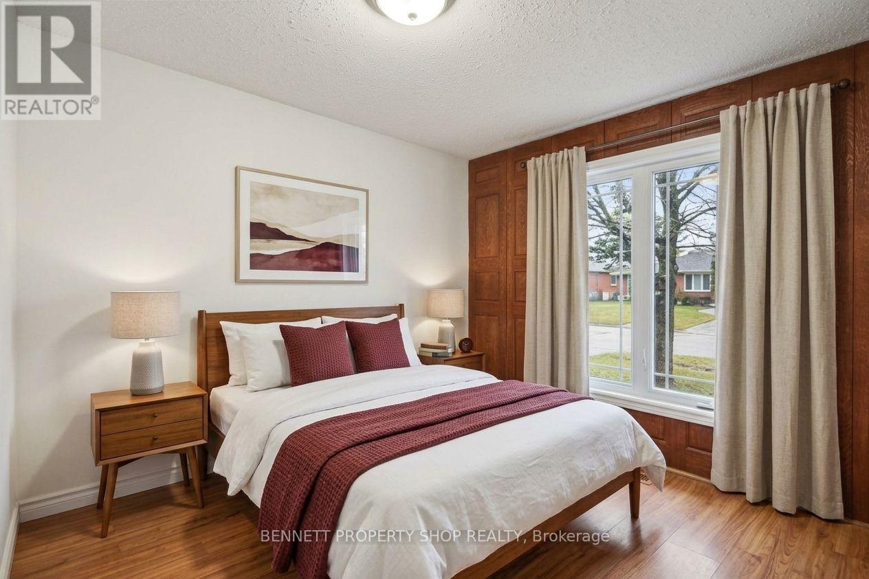 872 Lawnsberry Drive, Ottawa, Ontario  K1E 1X7 - Photo 9 - X14083434