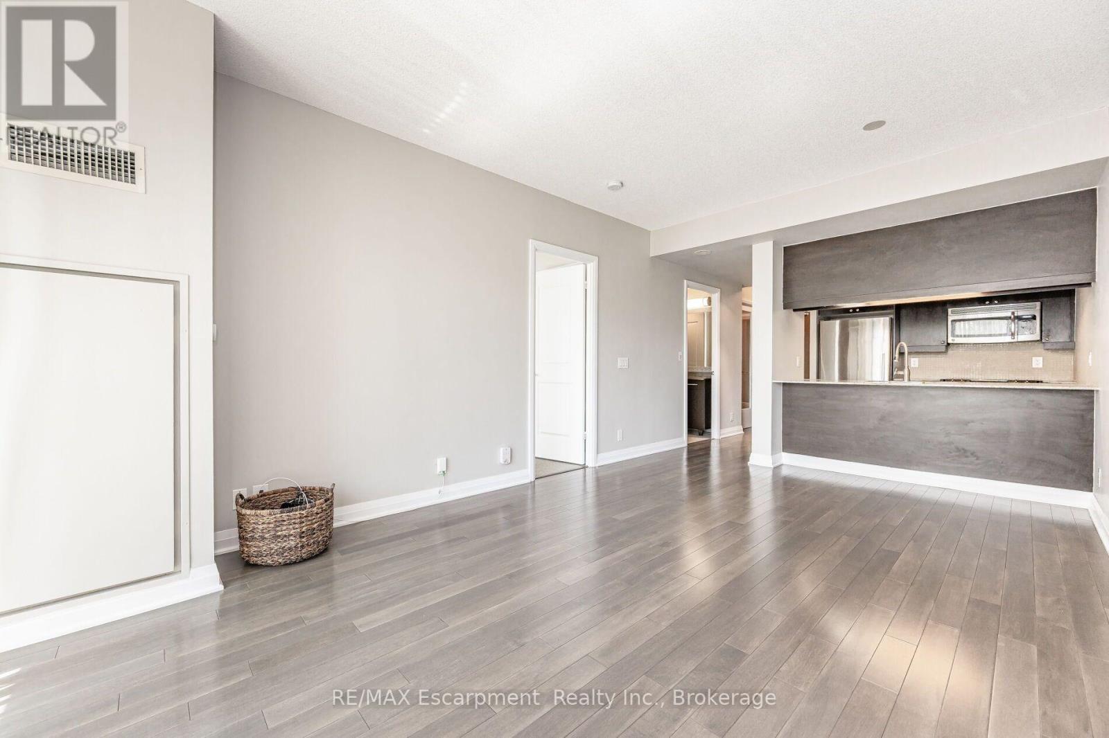 # 209 - 1055 Southdown Road, Mississauga, Ontario  L5J 0A3 - Photo 17 - W14083496