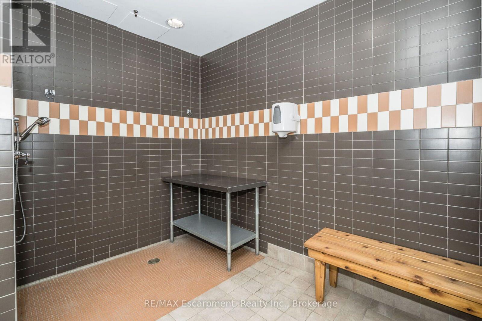 # 209 - 1055 Southdown Road, Mississauga, Ontario  L5J 0A3 - Photo 42 - W14083496