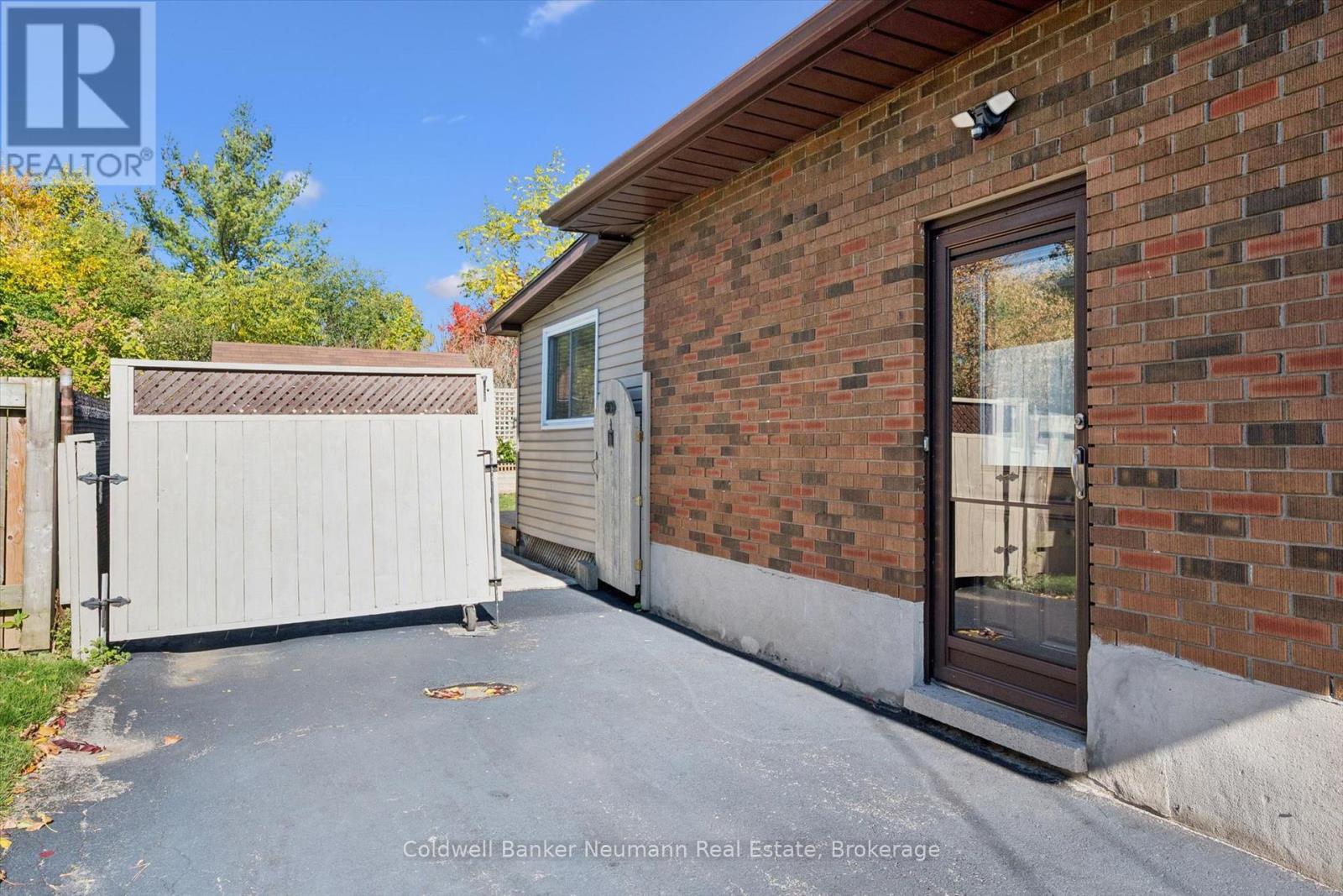 22 Carter Drive, Guelph, Ontario  N1E 1X7 - Photo 40 - X14030262