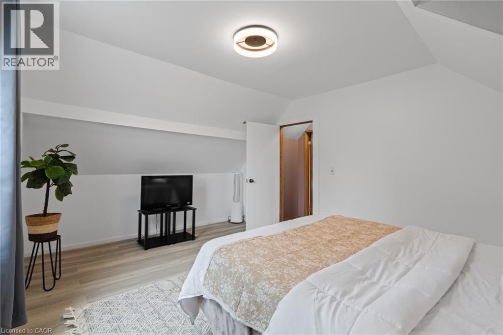 3 1/2 Dundonald Street, St. Catharines, Ontario  L2P 2A8 - Photo 20 - 40871296