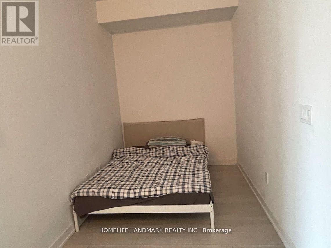 1025 - 31 Tippett Road, Toronto, Ontario  M3H 0C8 - Photo 3 - C14083484