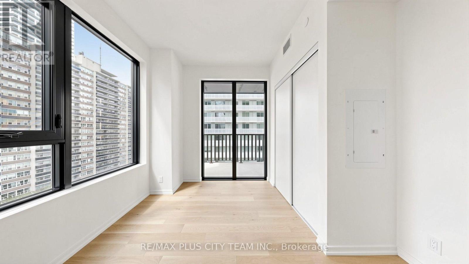 1010 - 109 Erskine Avenue, Toronto, Ontario  M4P 0G6 - Photo 16 - C14083680