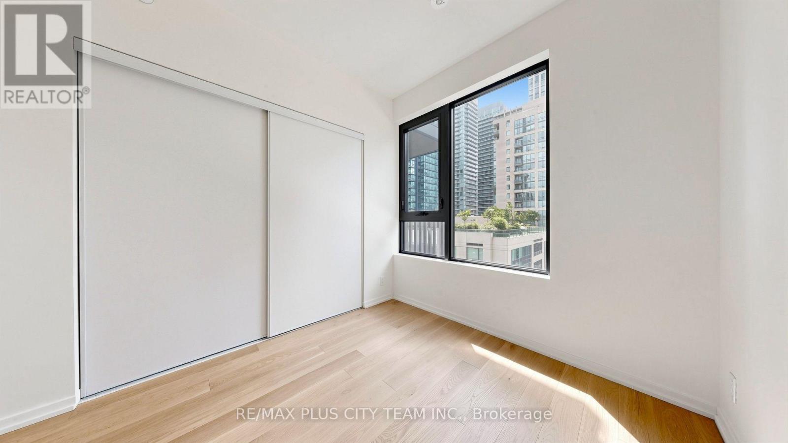 1010 - 109 Erskine Avenue, Toronto, Ontario  M4P 0G6 - Photo 18 - C14083680