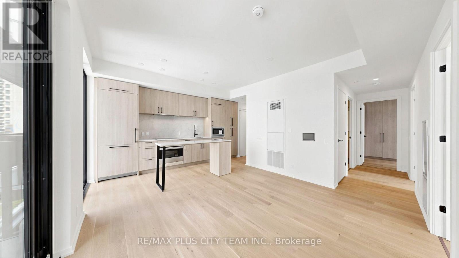 1010 - 109 Erskine Avenue, Toronto, Ontario  M4P 0G6 - Photo 6 - C14083680