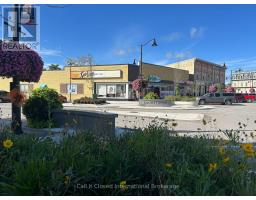 80 COURTHOUSE SQUARE, Goderich, Ontario