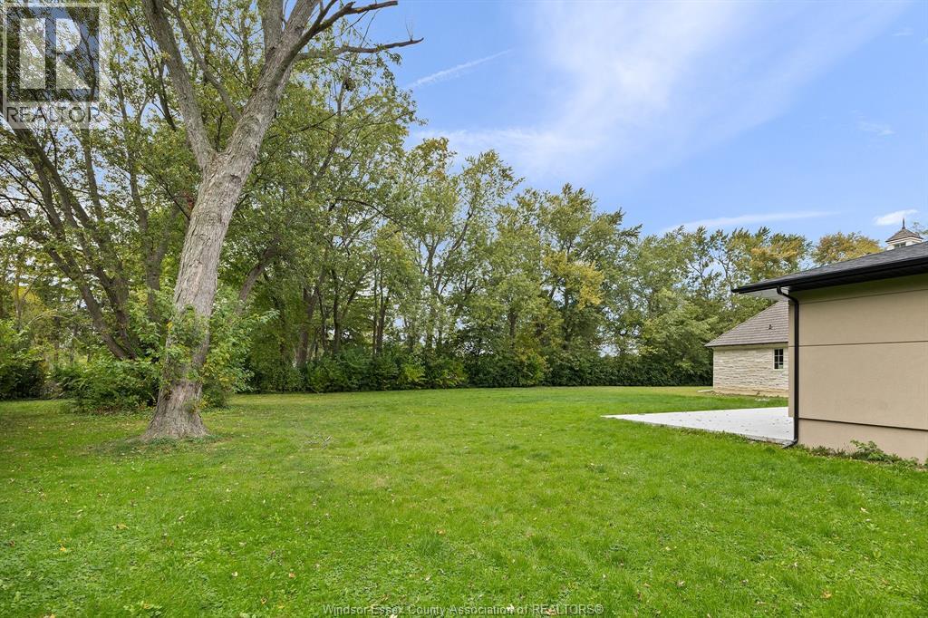 4015 Roseland Drive East, Windsor, Ontario  N9G 1Y5 - Photo 27 - 26025425