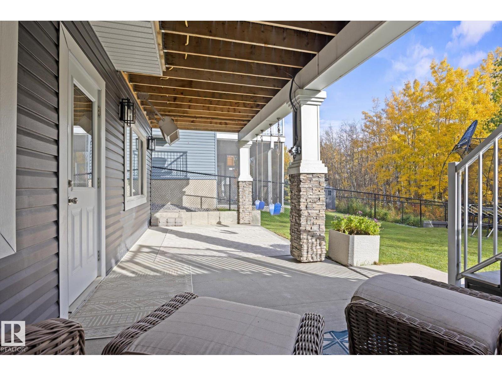 3363 CHICKADEE DR NW